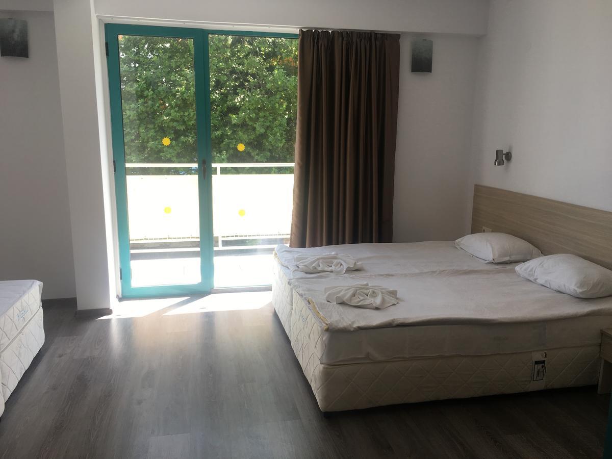 Hotel Largo 阳光海滩 外观 照片